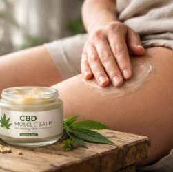 découvrez notre baume au cbd, un remède naturel efficace pour soulager vos douleurs musculaires rapidement et durablement. profitez d'un bien-être retrouvé grâce aux bienfaits du cbd.