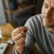 découvrez comment intégrer efficacement le chewing-gum au cannabidiol dans votre routine santé grâce à nos conseils pratiques et faciles à suivre.